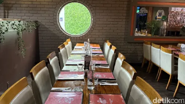 Outback Jacks Bar & Grill, restoran daging kanguru di Northbridge, Perth, Australia Barat