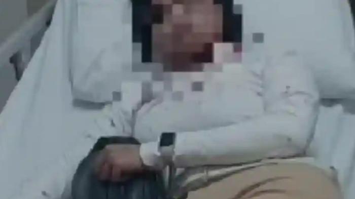 DUGAAN PENGANIAYAAN -- Caddy golf atau pendamping pemain golf berinisial RA (26) menjadi korban penganiayaan seorang pelanggan pria berinisial FF. Peristiwa ini terjadi di kawasan Lapangan Golf Modernland, Kelurahan Kelapa Indah, Kecamatan Tangerang, Kota Tangerang, Banten, Selasa (23/6/2026) malam.
