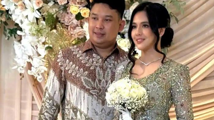 LAMARAN - DJ Una akan melepas status janda. Ia dilamar oleh pria bernama Andi Agum Djollo di The Manor Andara, Depok, Jawa Barat, Jumat (26/6/2026).
