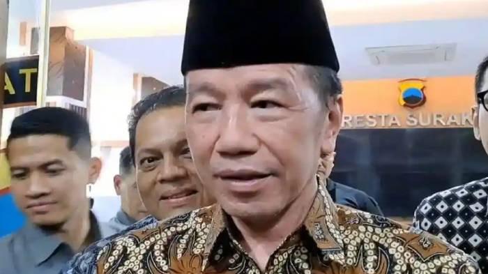 MODAL GIBRAN - Presiden ke-7 RI Jokowi di Solo, Jawa Tengah, Rabu (11/2/2026). Rencana Jokowi keliling Indonesia dinilai jadi modal Gibran di Pilpres mendatang.