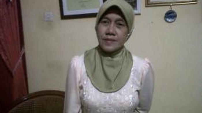 Bu Muslimah, guru SD Muhammadiyah Gantong, Belitung Timur, yang juga ada di dalam tetralogi Laskar Pelangi.