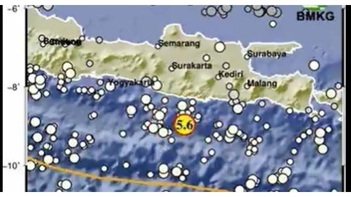 GEMPA BUMI - Tangkap layar akun X BMKG, @infoBMKG, pada Sabtu (27/7/2026), memperlihatkan informasi gempa 5,6 SR. Gempa magnitudo 5,6 mengguncang Pacitan, Jawa Timur pada Sabtu (27/6/2026), getarannya dirasakan warga di Karanganyar, Jawa Tengah.