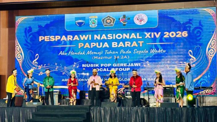 PESPARAWI NASIONAL - Penampilan Peserta Papua Tengah dalam lomba Pesparawi Nasional  XIV kategori Musik Pop Gerejawi Vocal Grup di Manokwari Papua Barat, Senin (22/6/2026)