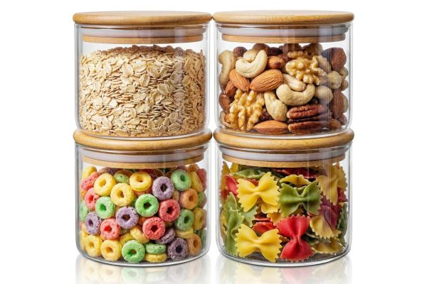 HomArtist 17oz - 4 Pack Glass Jars with Bamboo Lids Credit: Amazon