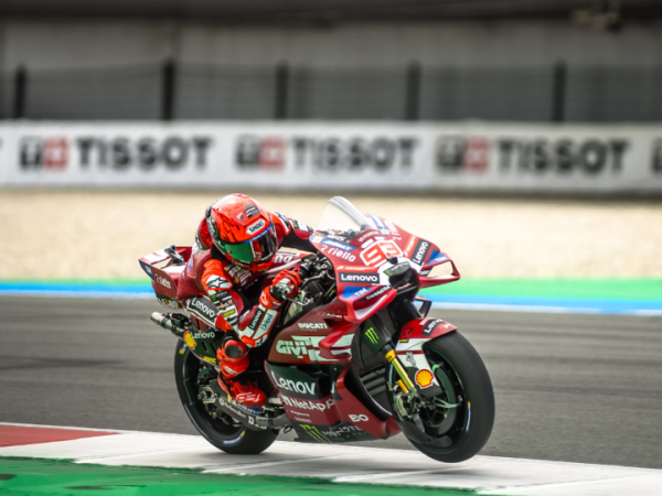 Marc Marquez memilih bermain aman agar tidak terjatuh di sirkuit Assen, Belanda