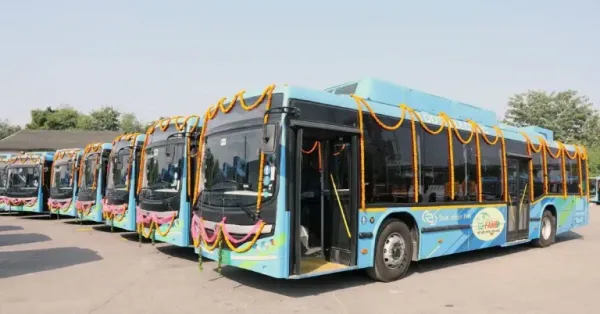 electric bus in delhi