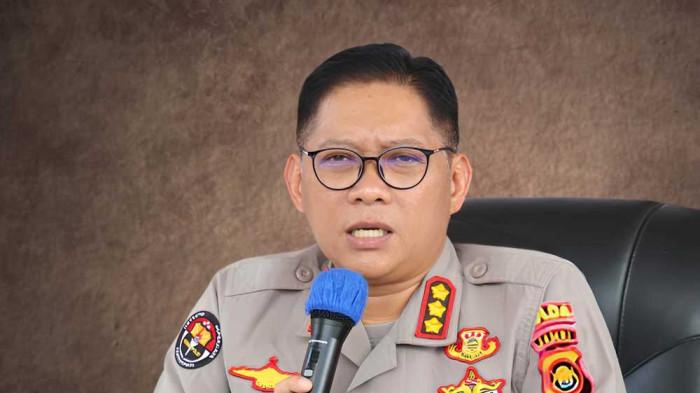 GENG MOTOR- Kabid Humas Polda Jambi, Kombes Pol Erlan Munaji memberikan keterangan.Aksi tawuran geng motor di Muaro Jambi menewaskan seorang pemuda dan membuat polisi memburu seluruh pelaku yang terlibat.