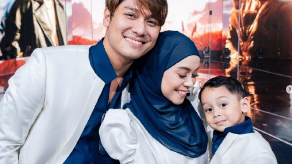 Rizky Billar bantah isu cerai dengan Lesti Kejora.