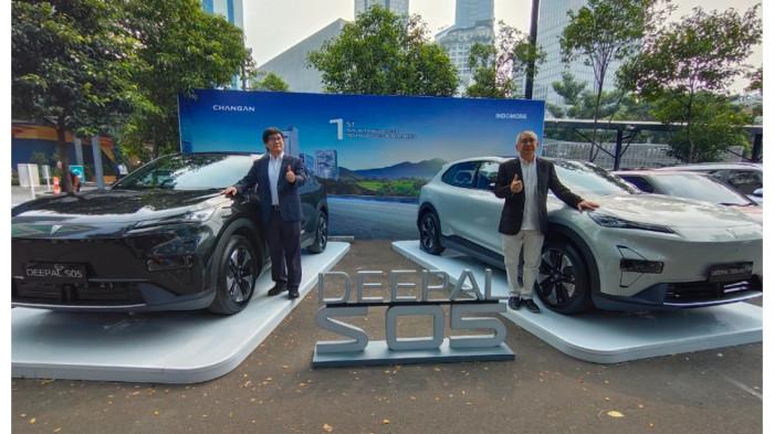 SUV TERBARU CHANGAN - Changan Indonesia memperkenalkan SUV elektrifikasi Deepal S05 REEV dan BEV untuk pasar Indonesia di acara Media Gathering di One Satrio, Jl. Mega Kuningan Jakarta Selatan, Selasa (30/6/2026).(Tribunnews/Lita Febriani).