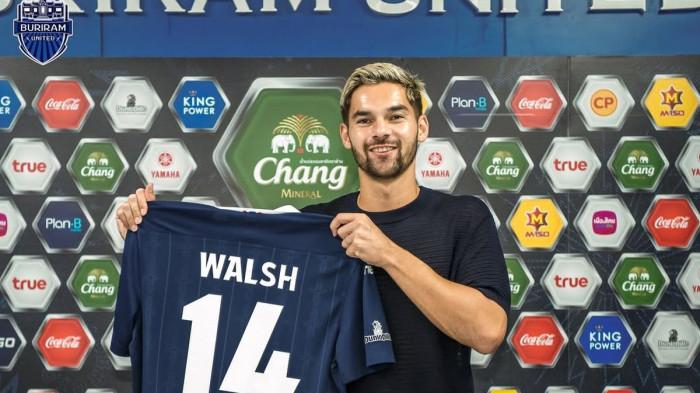 Sandy Walsh diperkenalkan sebagai pemain baru Buriram United.
