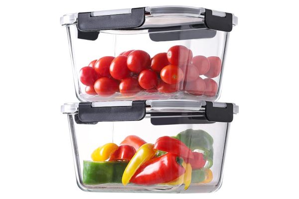 HOMBERKING 4 Pieces 63oz/8cup Large Glass Food Storage Containers with Lids, Meal Prep Containers, Airtight Bento Boxes with Leak Proof Locking (2 Containers + 2 Lids) - Microwave, Oven Safe Credit: Amazon