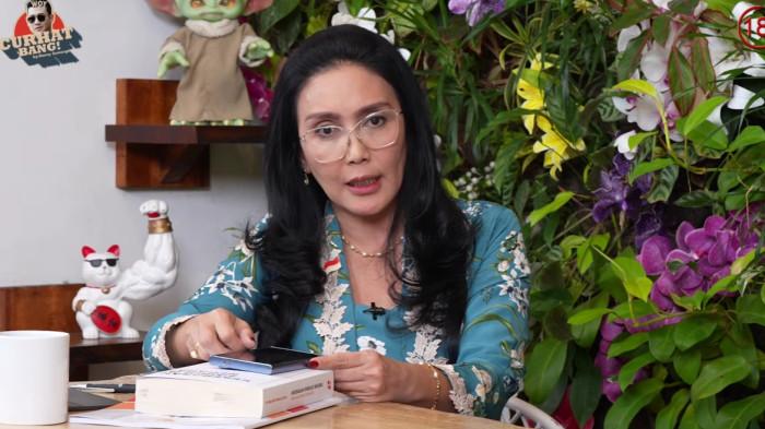 SOROTI KASUS NIKITA - Rieke Diah Pitaloka di podcast Denny Sumargo dicapture Sabtu (6/9/2025).