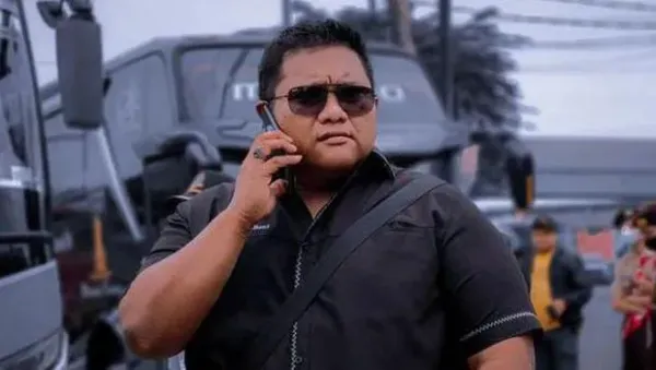 Rian Mahendra.