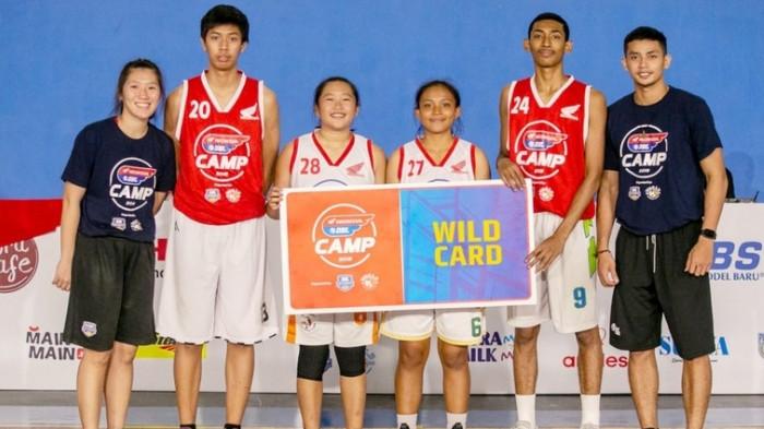 Alumni DBL Tampil di Fashion Show