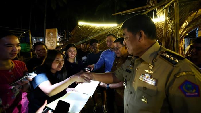 Gubernur Sulawesi Utara Yulius Selvanus saat berkunjung ke lokasi PKPG GMIM 2026