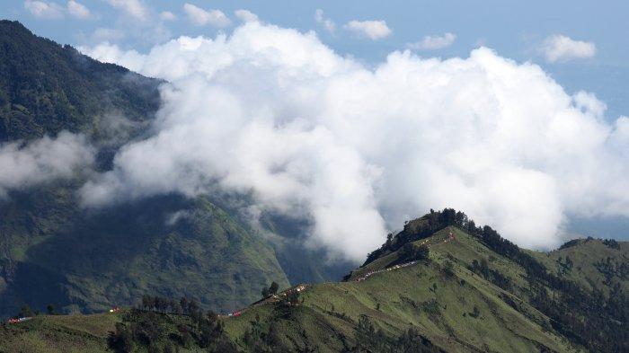 Pemandangan Sembalun Lawang di Gunung Rinjani, Nusa Tenggara Barat
