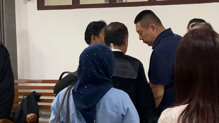 PUTUSAN BANDING - Putusan banding Pengadilan Tinggi Jambi memotong hukuman penjara Komisaris Utama PT PAL Bengawan Kamto dari enam tahun menjadi lima tahun.