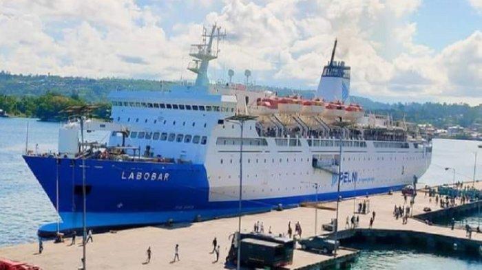 Kapal Pelni KM Labobar. Artikel ini tentang