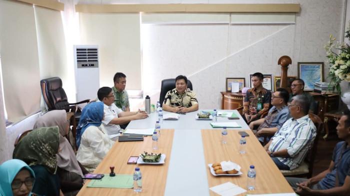 LANGKAH PEMDA - Wakil Bupati Kabupaten Bolaang Mongondow (Bolmong), Sulawesi Utara (Sulut) Dony Lumenta memimpin penandatanganan Naskah Perjanjian Hibah Daerah (NPHD) kepada organisasi keagamaan, Kamis (02/07/2026).