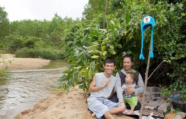 So Y Tiet and his wife and their son. Photo: Provided by the character