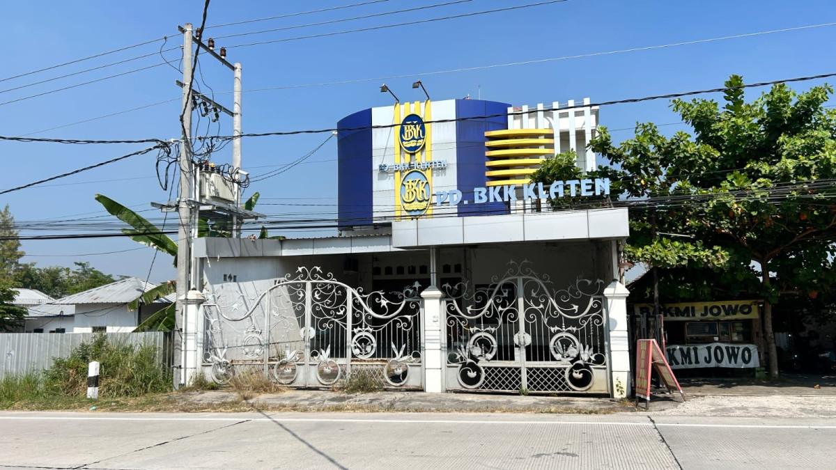 BKK KLATEN - Kantor PD BKK Klaten di Jalan Klaten-Jatinom, Kecamatan Ngawen, Klaten, Jumat (3/7/2026).