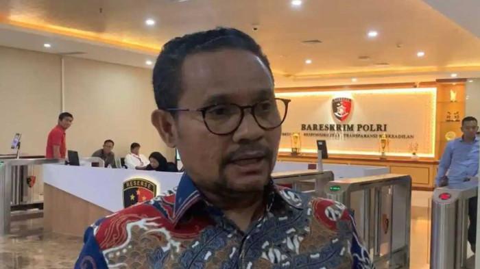 DEBAT SENGIT - Abdul Gafur Sangadji, pengacara yang bela Roy Suryo saat debat sengit dengan Penasihat Ahli Kapolri, Aryanto Sutadi, di kasus Ijazah Jokowi.