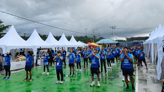 FUN RUN - Papua Barat 4K Fun Run sebagai bagian dari rangkaian perayaan Anniversary ke-4 TribunPapuaBarat, yang berlangsung di Halaman Kantor Otoritas Bandar Udara (Otban) Rendani, Kabupaten Manokwari, Papua Barat, Sabtu (4/7/2026) sore.