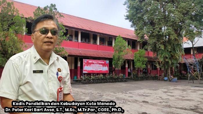SPMB - Kolase foto Kepala Dinas Pendidikan dan Kebudayaan Kota Manado, Dr. Peter Karl Bart Assa, S.T., M.Sc., M.Tr.Par., CGRE., Ph.D., dan SMP Negeri 3 Manado.