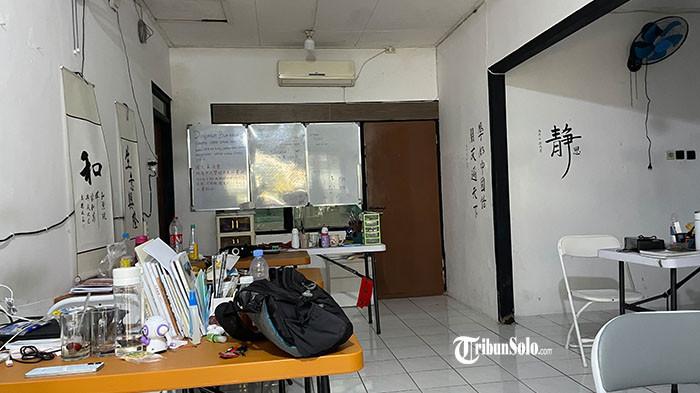 KELAS:Tempat Camp korban belajar dan tinggal di Telukan, Kecamatan Grogol, Kabupaten Sukoharjo.