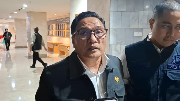 SUHUD MINTA USULAN WARGA DIAKOMODASI - Ketua DPRD DKI Jakarta Suhud Alynudin meminta Pemprov DKI Jakarta mengakomodir usulan warga  