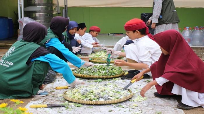bank sampah pln raih penghargaan bank sampah bayar spp