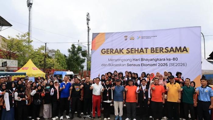 SENSUS EKONOMI - Pemerintah Kota Tarakan mulai menggaungkan pentingnya pelaksanaan Sensus Ekonomi 2026. Komitmen tersebut ditandai dengan pencanangan resmi Sensus Ekonomi 2026 oleh Wali Kota Tarakan, Khairul, dalam kegiatan 