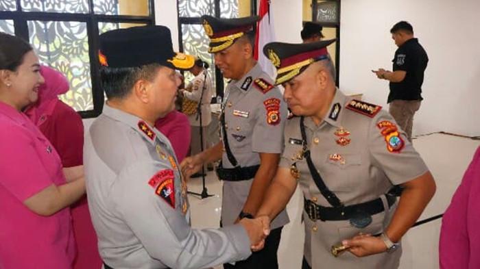 Polda Sulut gelar Sertijab PJU dan Kapolres jajaran yang berlangsung di Aula Presisi