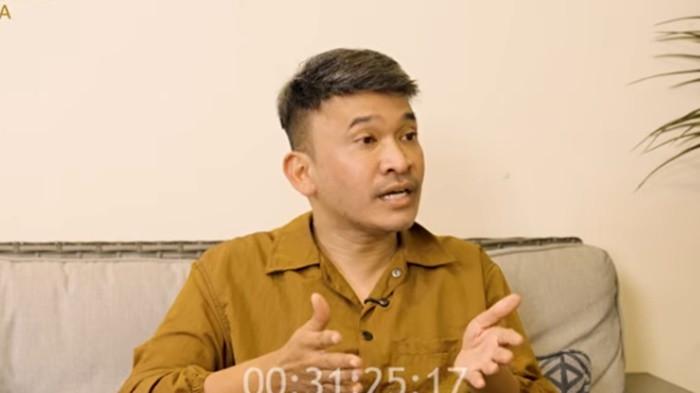 KONFLIK RUBEN JORDI - Ruben Onsu sangat menyayangkan sikap Jordi yang sejak awal ikut campur terlalu dalam mengenai urusan pribadinya, minta tidak sok berani dan ikut campur