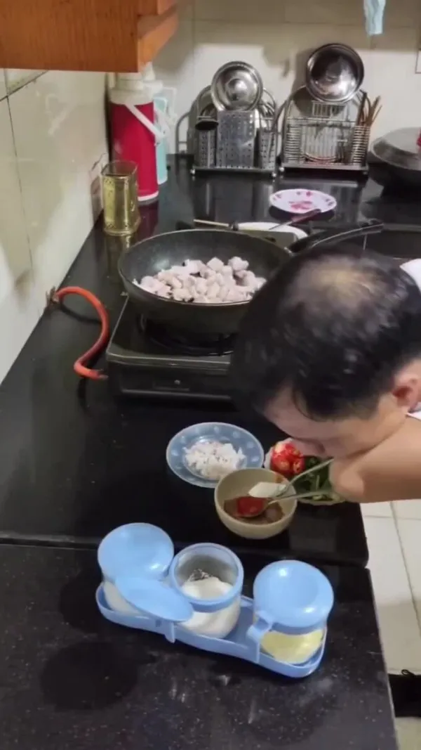 The new life of a man who suddenly lost all his limbs