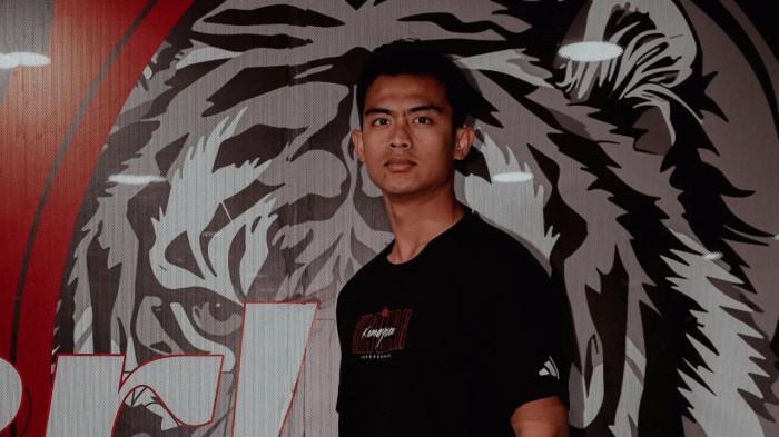 PERSIJA JAKARTA PRATAMA ARHAN - Bek kiri baru Persija Jakarta, Pratama Arhan. Pemain Timnas Indonesia itu dikontrak Macan Kemayoran sampai tiga musim ke depan.