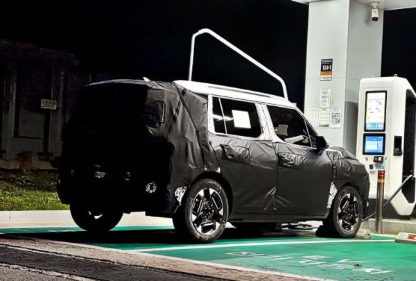kia syros ev rear spied in korea kia syros ev rear spied in korea