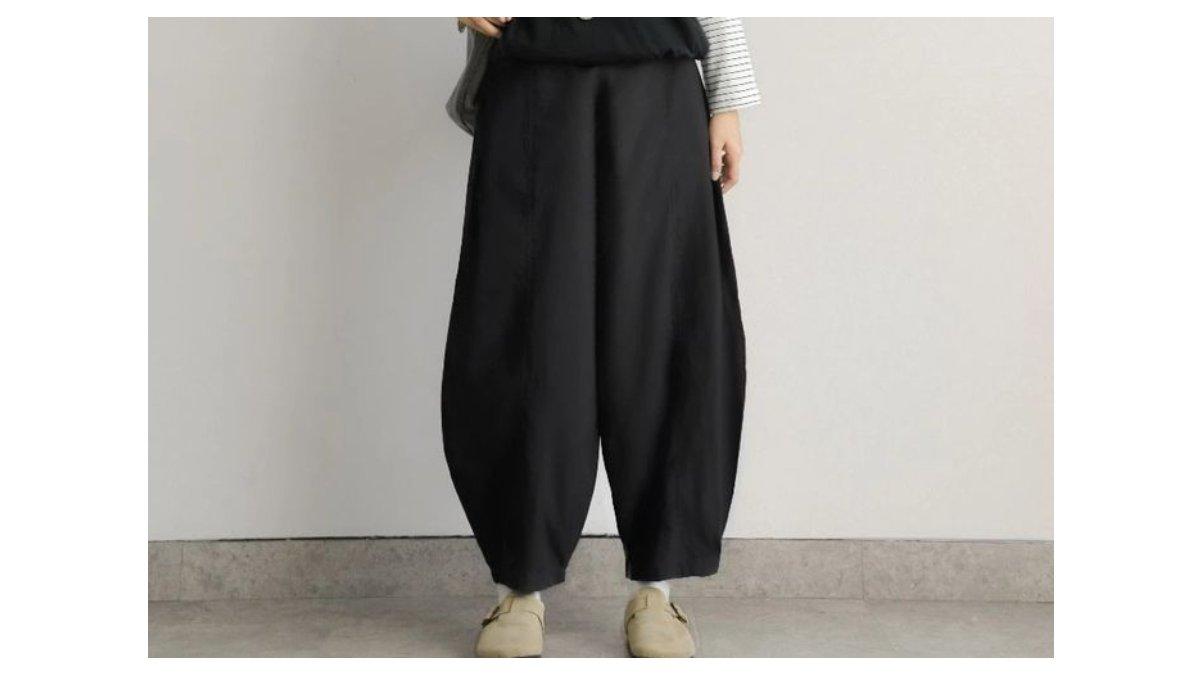 Ilustrasi memakai celana Barrel Pants
