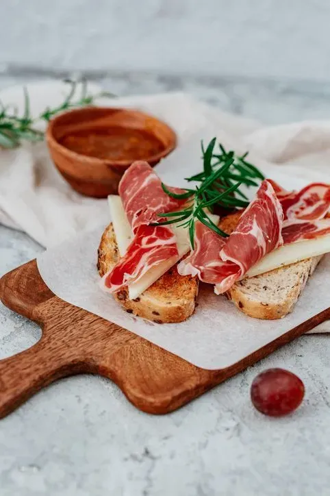 Jamon, ham khas Spanyol.
