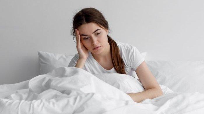 Ilustrasi kurang tidur, akibat kurang tidur, menyebabkan darah tinggi. Tidur kurang dari lima jam dapat berisiko sebabkan penyakit kronis.
