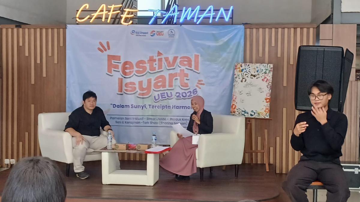 Komunitas Isyart Kampus UEU Jakarta Barat menggelar diskusi kewirausahaan bagi UMKM Tuli, Sabtu (11/07/2026)