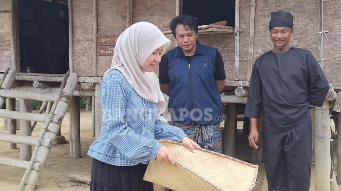 20260711 berkunjung ke rumah adat