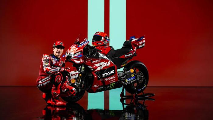 MARC MARQUEZ DI MOTOGP 2026 - Perkenalan Marc Marquez sebagai salah satu penghuni line-up Ducati Lenovo Team untuk MotoGP 2026 yang berlangsung di Resor Ski Madonna Di Campiglio, Italia, Senin (19/1) waktu setempat.
