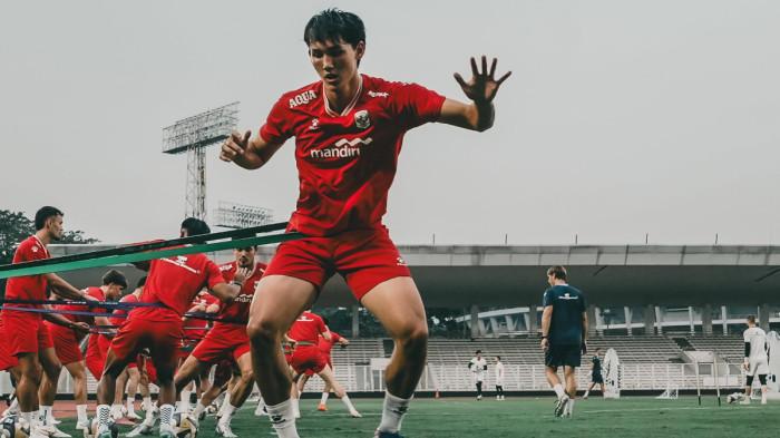 MITCHELL BAKER - Aksi Mitchell Baker saat mengikuti pemusatan latihan (TC) Timnas Indonesia pada FIFA Matchday Juni 2026 lalu. Kini ia resmi menjadi Warga Negara Indonesia (WNI) dan bakal jadi amunisi tambahan Garuda untuk Piala AFF 2026 mendatang.