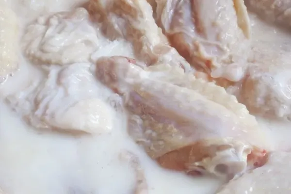 Ide marinasi ayam untuk stok sahur 5 Ide Bumbu Marinasi Ayam untuk Stok Sahur di Rumah