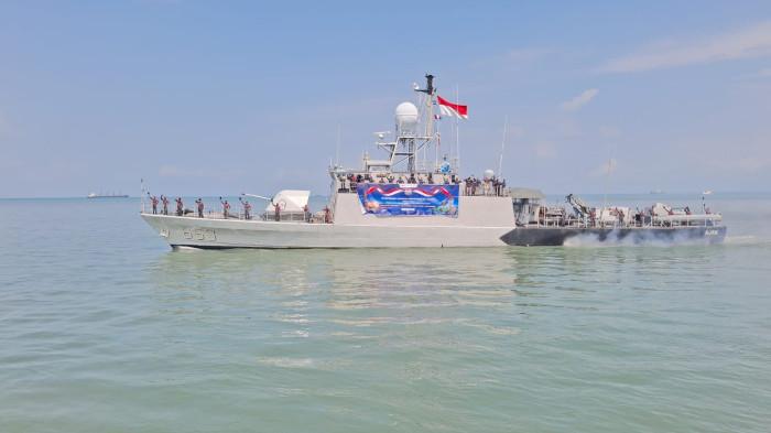 PELEPASAN KRI AJAK-653 - Pelepasan Ekspedisi Rupiah Berdaulat di Dermaga Kodaeral XIII Tarakan, Selasa (13/7/2026), menggunakan KRI Ajak-653 milik TNI Angkatan Laut yang akan berlayar selama tujuh hari menuju Pulau Sebatik, Pulau Bunyu, Pulau Maratua, Teluk Sulaiman, Pulau Derawan, sebelum kembali ke Tarakan.