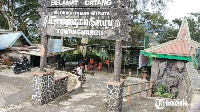 GROJOGAN SEWU - Suasana kawasan wisata Grojogan Sewu Tawangmangu, Kabupaten Karanganyar, Sabtu (2/5/2026). Harga tiket masuk objek wisata Air Terjun Grojogan Sewu, menjadi sorotan karena dinilai terlalu mahal bagi wisatawan domestik.