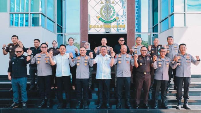 Kejati dan Polda Jatim kompak