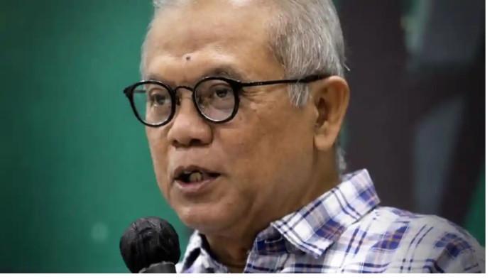 KORUPSI PROGRAM MBG - Pakar Hukum dari Universitas Trisakti, Prof. Dr. Abdul Fickar Hadjad, menilai kebijakan Kejaksaan Agung menghentikan pengumpulan data dan keterangan (pulbaket) terkait program Makan Bergizi Gratis (MBG) sama saja dengan menghentikan pencarian alat bukti.