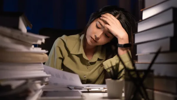procrastinating perfectionist woman can't do it unless it's perfect
